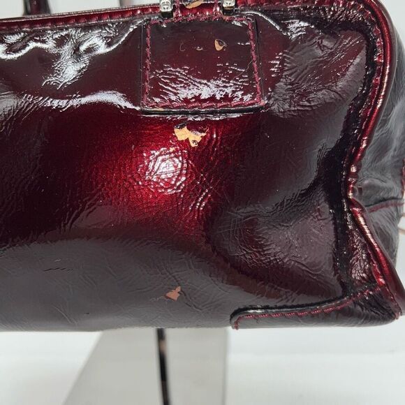LOEWE Amazona 28 Burgundy Patent Leather Handbag (minor callouts in pics) - Picture 8 of 16